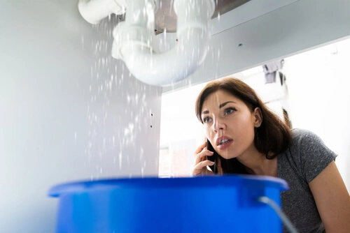Leaking Pipes & Fittings